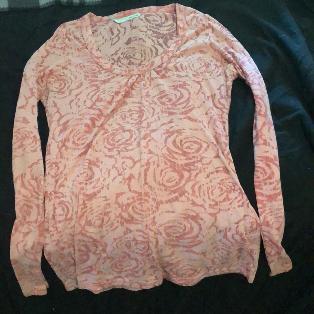 Women’s shirt